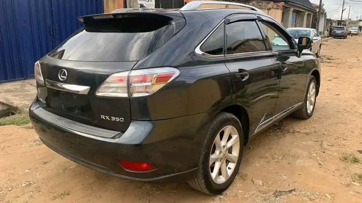 Lexus Rs 350 for sale at Ikeja Along