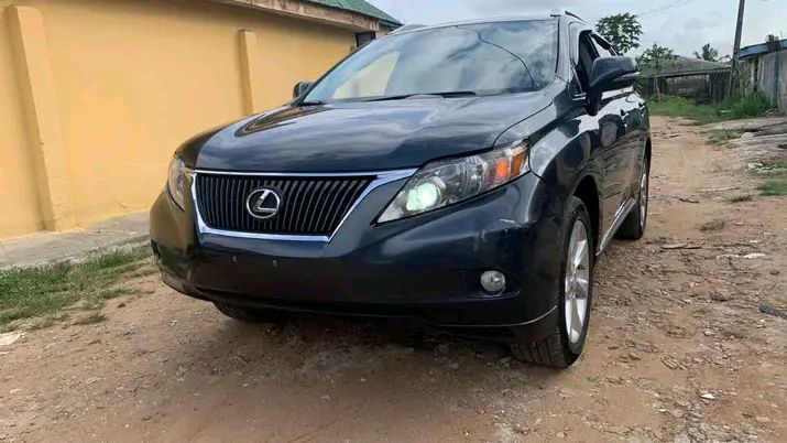 Lexus Rs 350 for sale at Ikeja Along