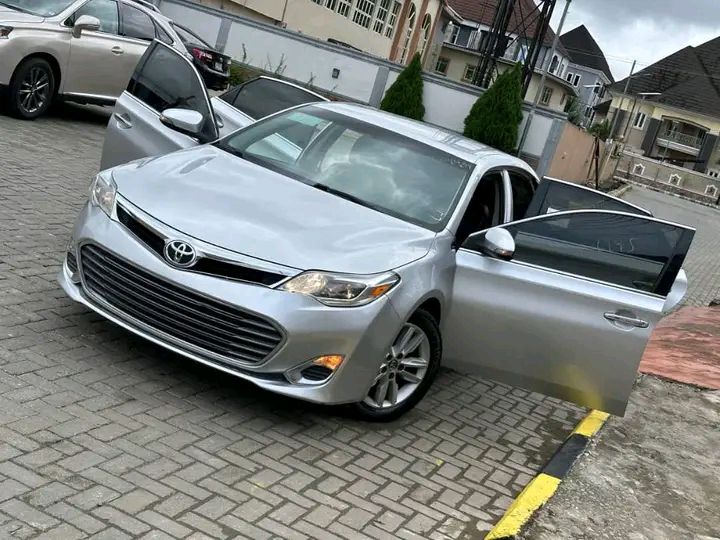Toyota Avalon For sale at Mushin