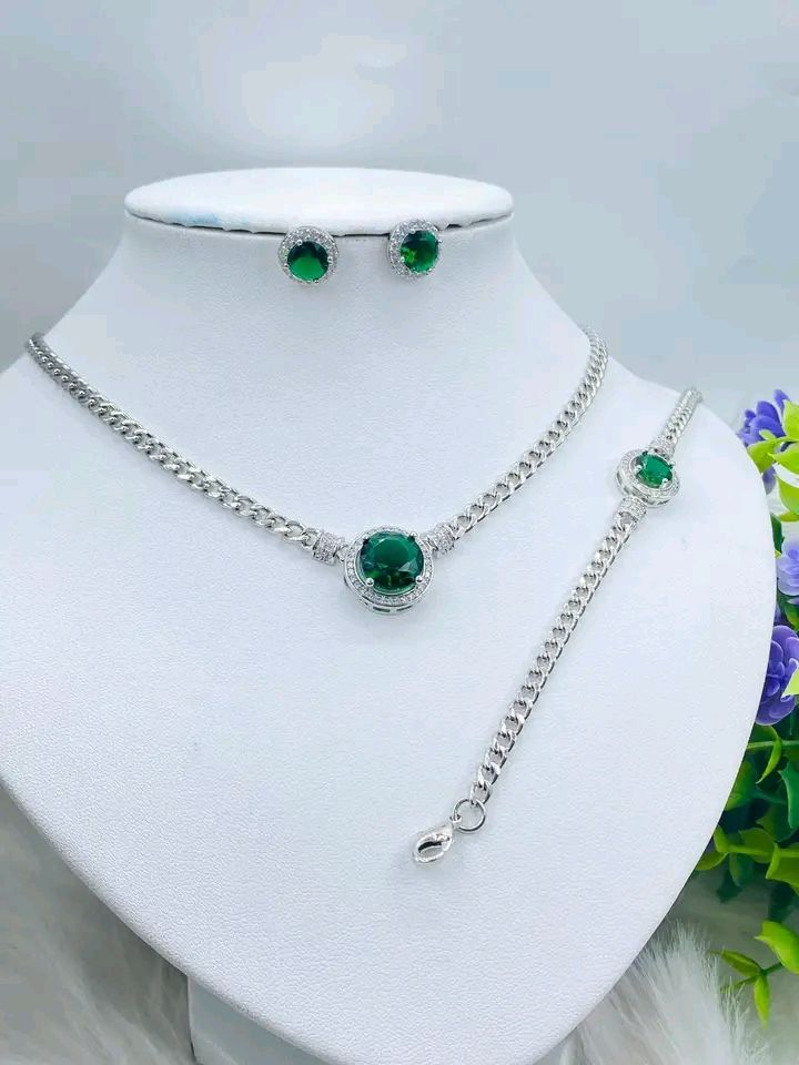 Original simple jewelries set for sale at Oshodi