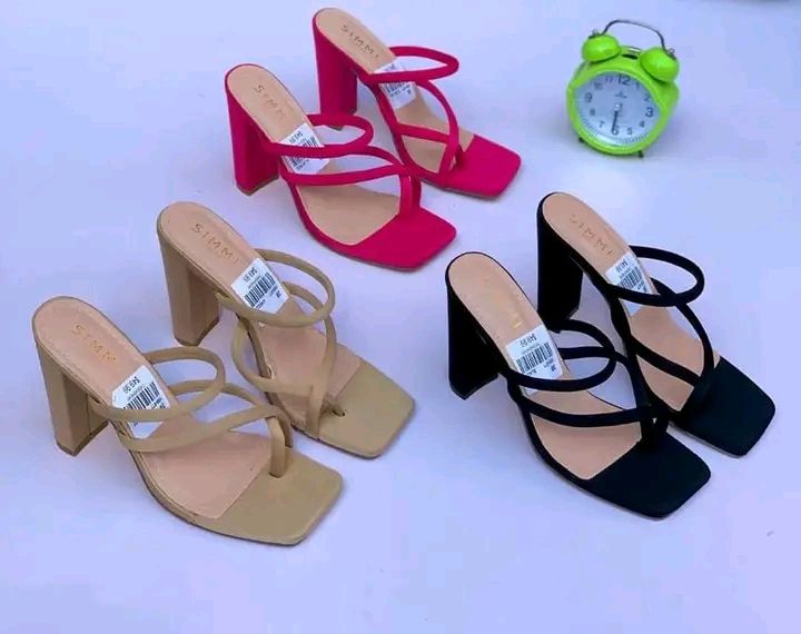 First grade uk bale of unisex shoes for sale at a very affordable price