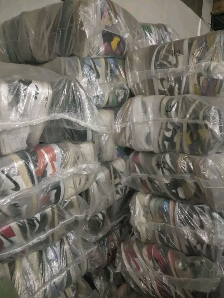First grade uk bale of unisex shoes for sale at a very affordable price