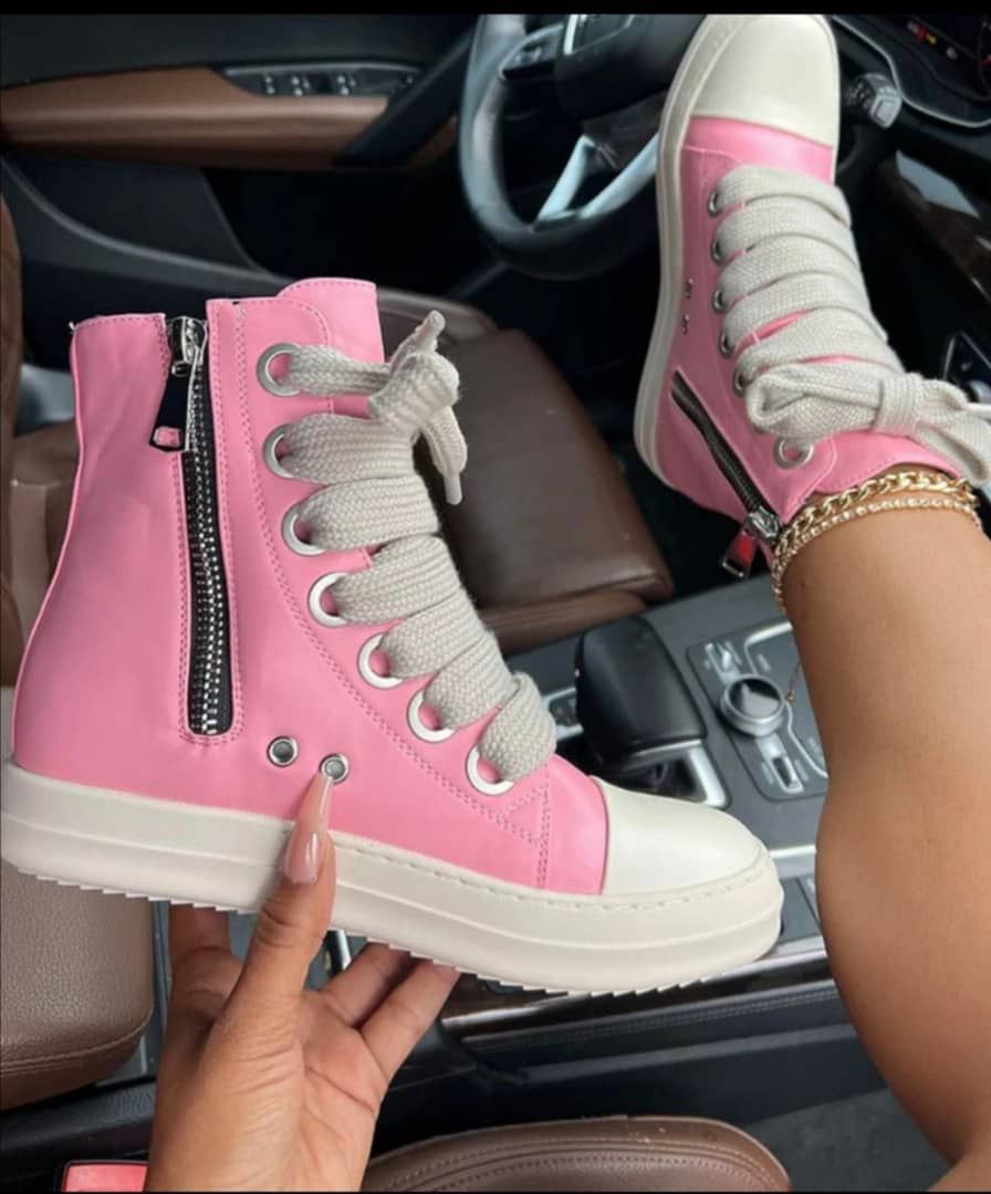 Ladies fashion sneakers