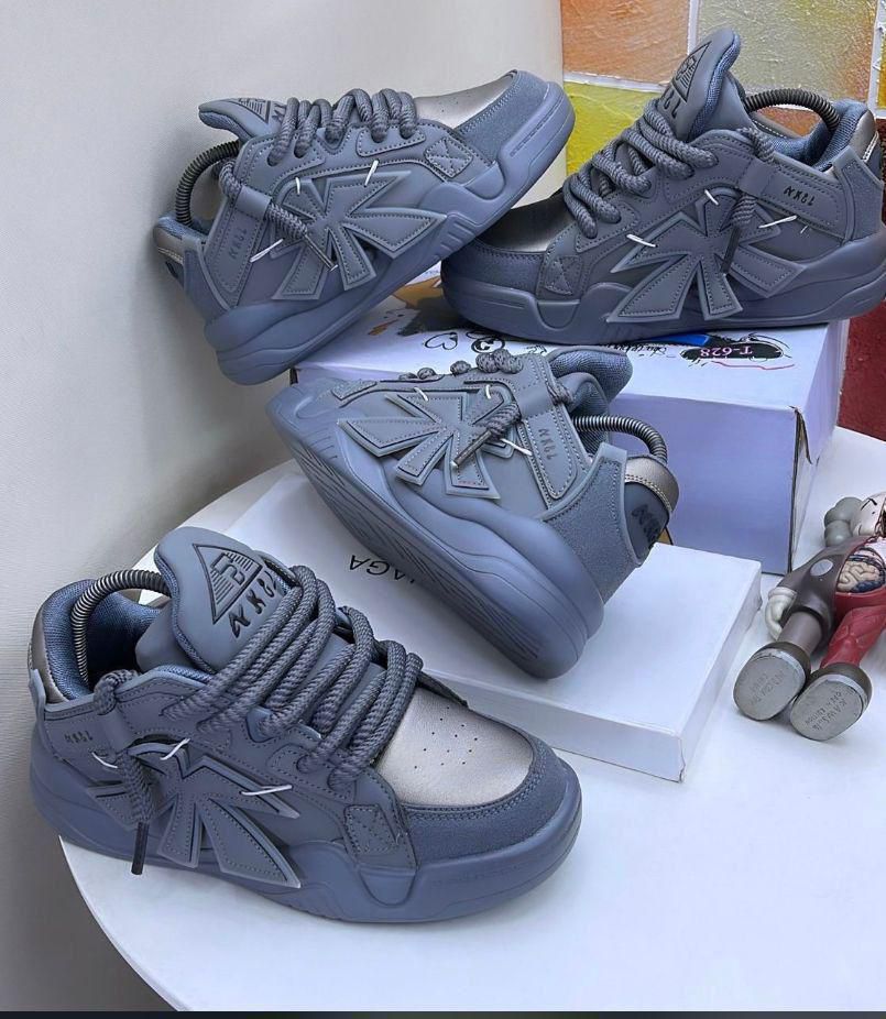 New balance and fashion sneakers