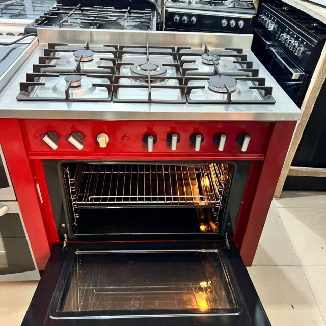 Gas cook oven and deep fryer table top