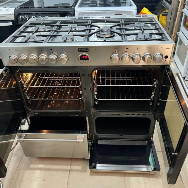Table top gas cooker available