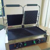 Snacks warm machine available