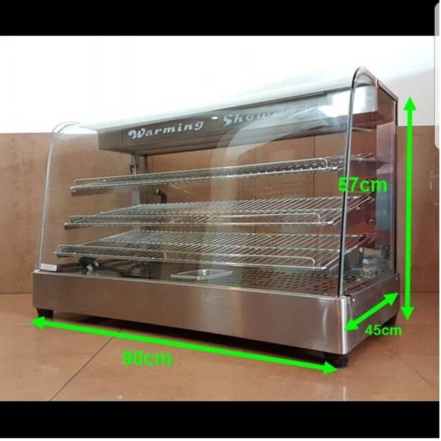 Snacks warm machine available